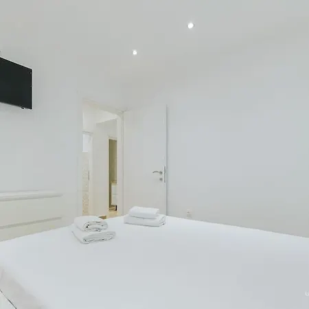 Iris & Studio In Chanioti, 150m To Beach * هانيوتي